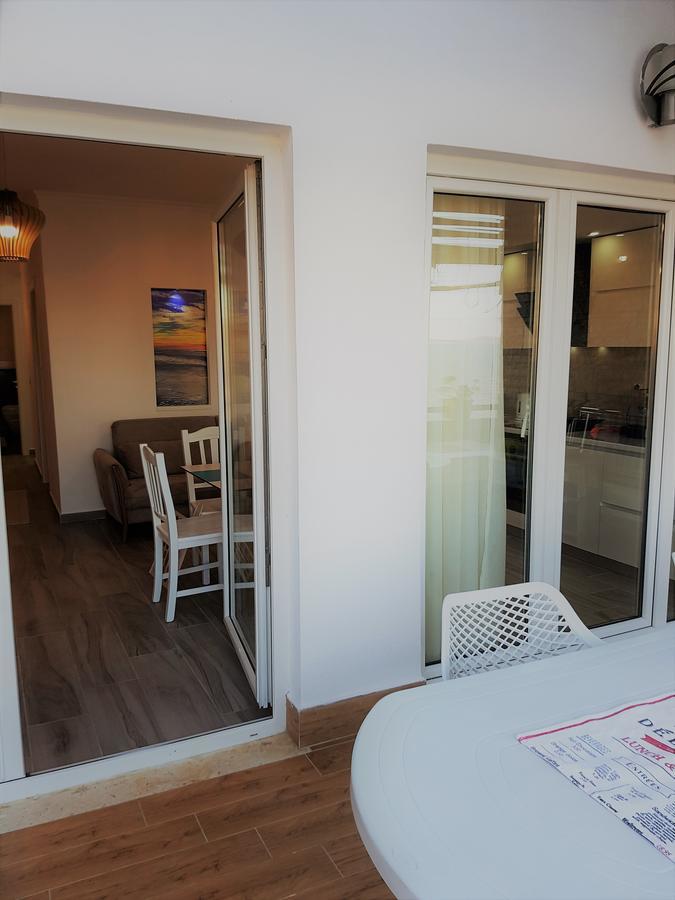 Sofia'S Holiday Apartment Vlorë エクステリア 写真