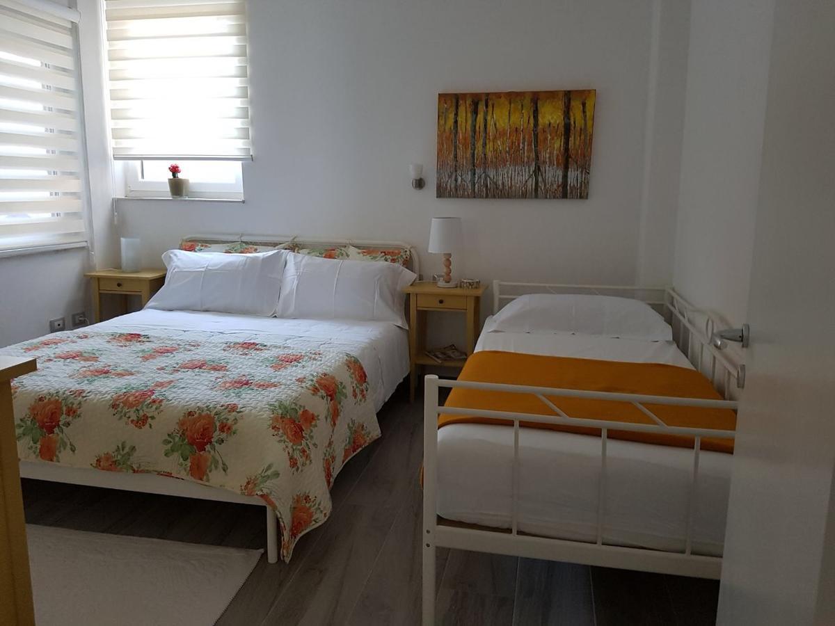 Sofia'S Holiday Apartment Vlorë エクステリア 写真